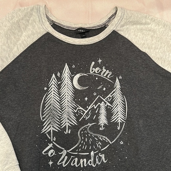 Torrid Sweatshirt Tunic - Picture 2 of 6